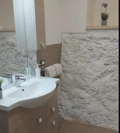 Li Tisi بيت للعطل